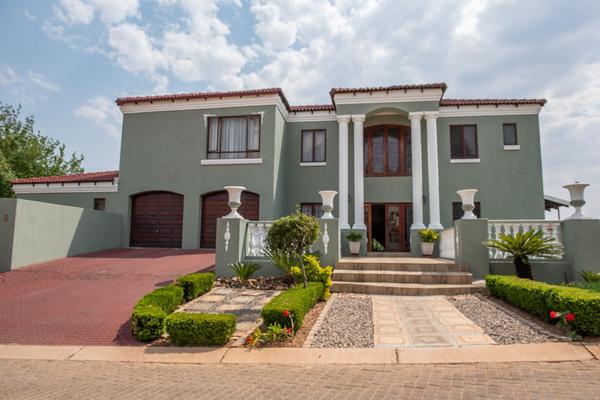 Property For Sale in Waterkloof Ridge, Pretoria