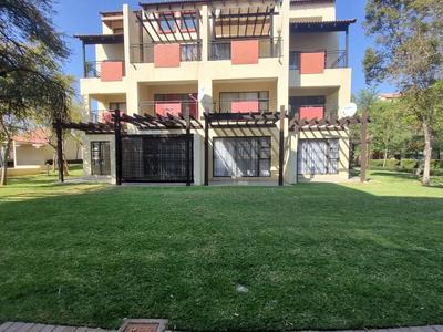Apartment / Flat For Rent in Hazeldean, Pretoria