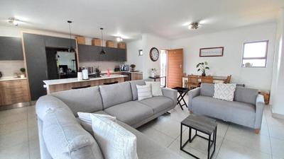 Apartment / Flat For Rent in Glen Marais, Kempton Park